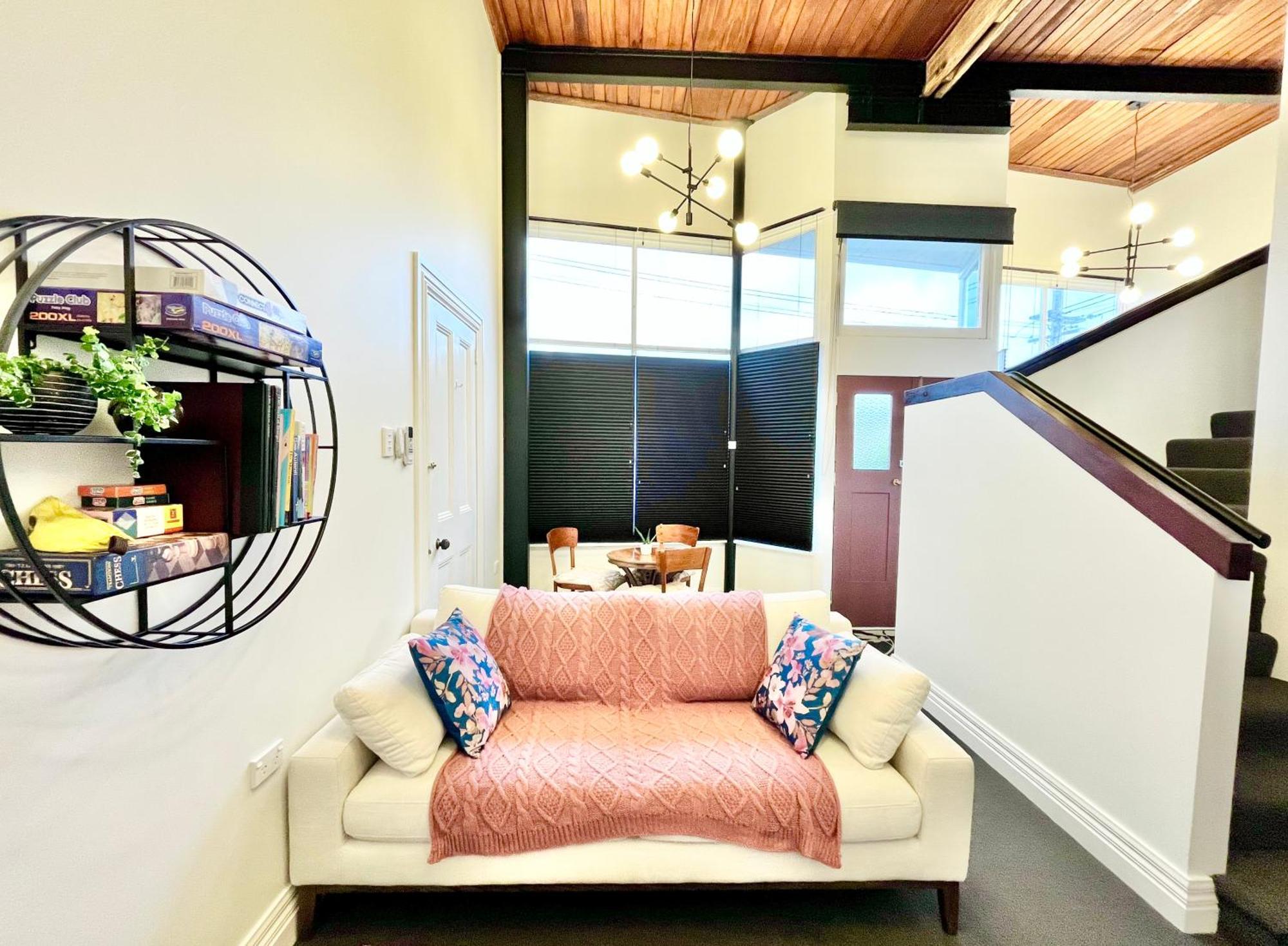 Opoho Heritage Guest Suite 더니든 외부 사진